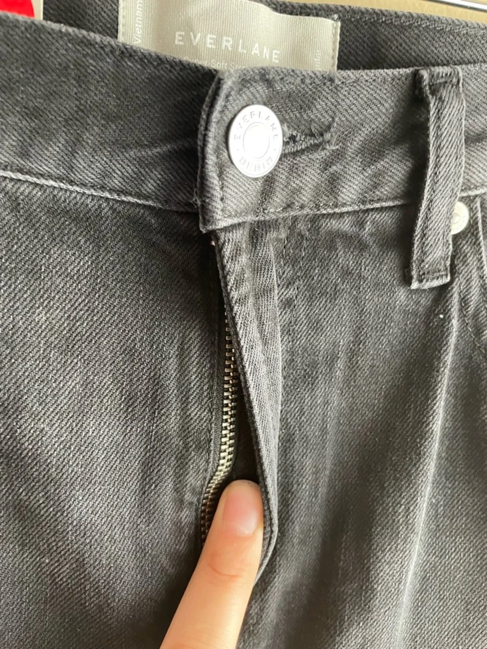 New Everlane Women Super Soft Straight Leg Jeans Black Size 28 - Picture 2 of 9